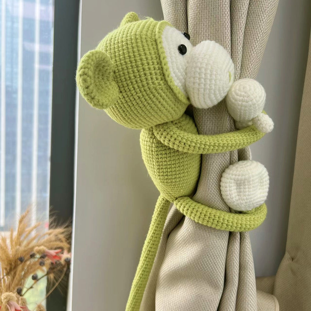 CHIKO PIKO DIY Crochet Giraffe Kit with Yarn & Tutorial
