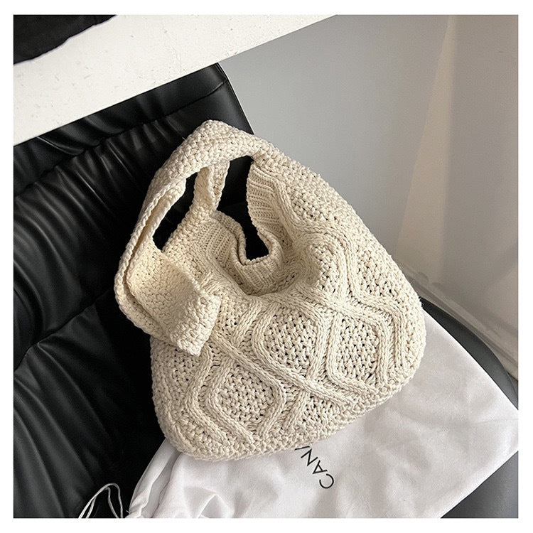 Fashionista's Crochet Carryall - Spacious Women's Bag
