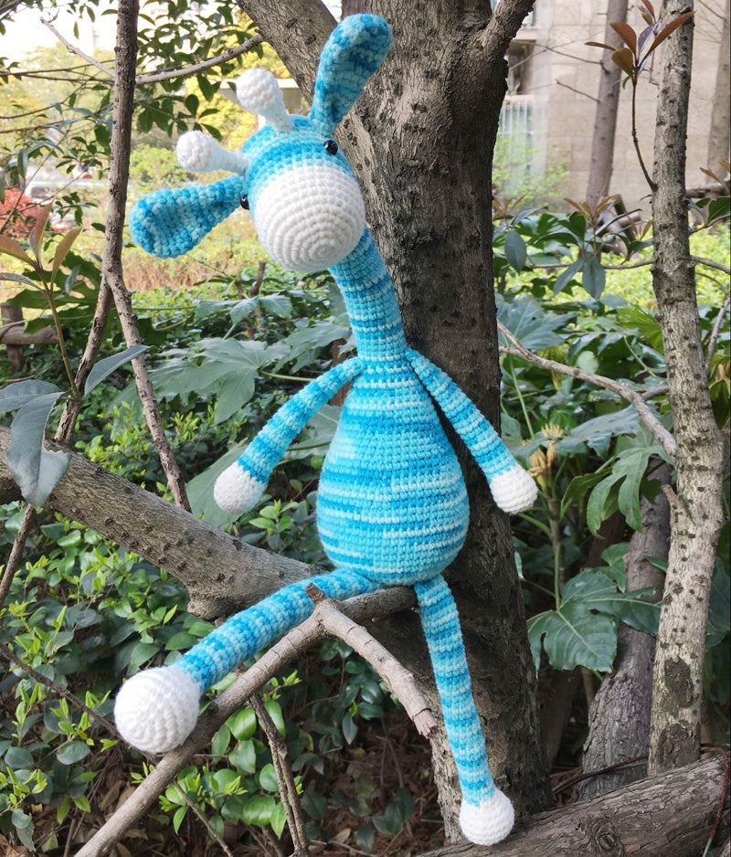 CHIKO PIKO DIY Crochet Giraffe Kit with Yarn & Tutorial