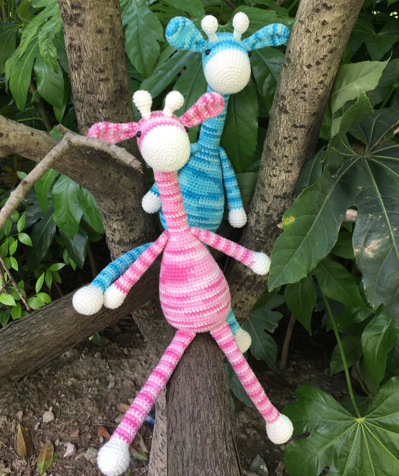 CHIKO PIKO DIY Crochet Giraffe Kit with Yarn & Tutorial