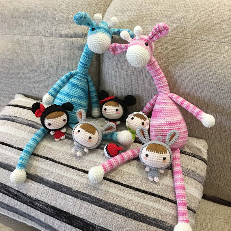 CHIKO PIKO DIY Crochet Giraffe Kit with Yarn & Tutorial