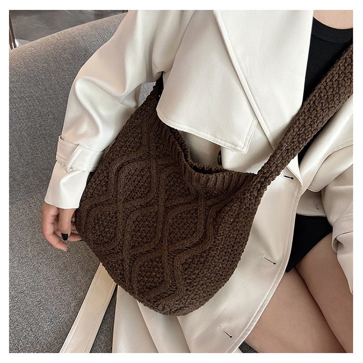Fashionista's Crochet Carryall - Spacious Women's Bag